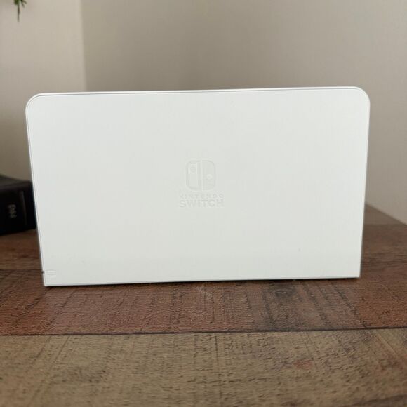 Nintendo Switch OLED Model - Picture 5 of 12